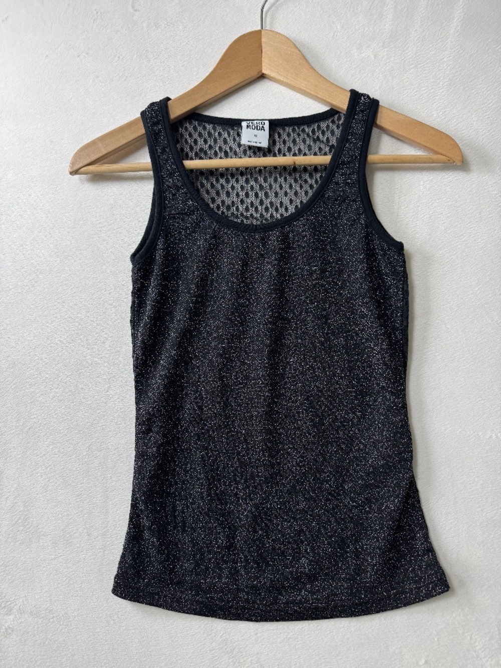 4/25 Vero Moda Black Sparkle Tank Top xs